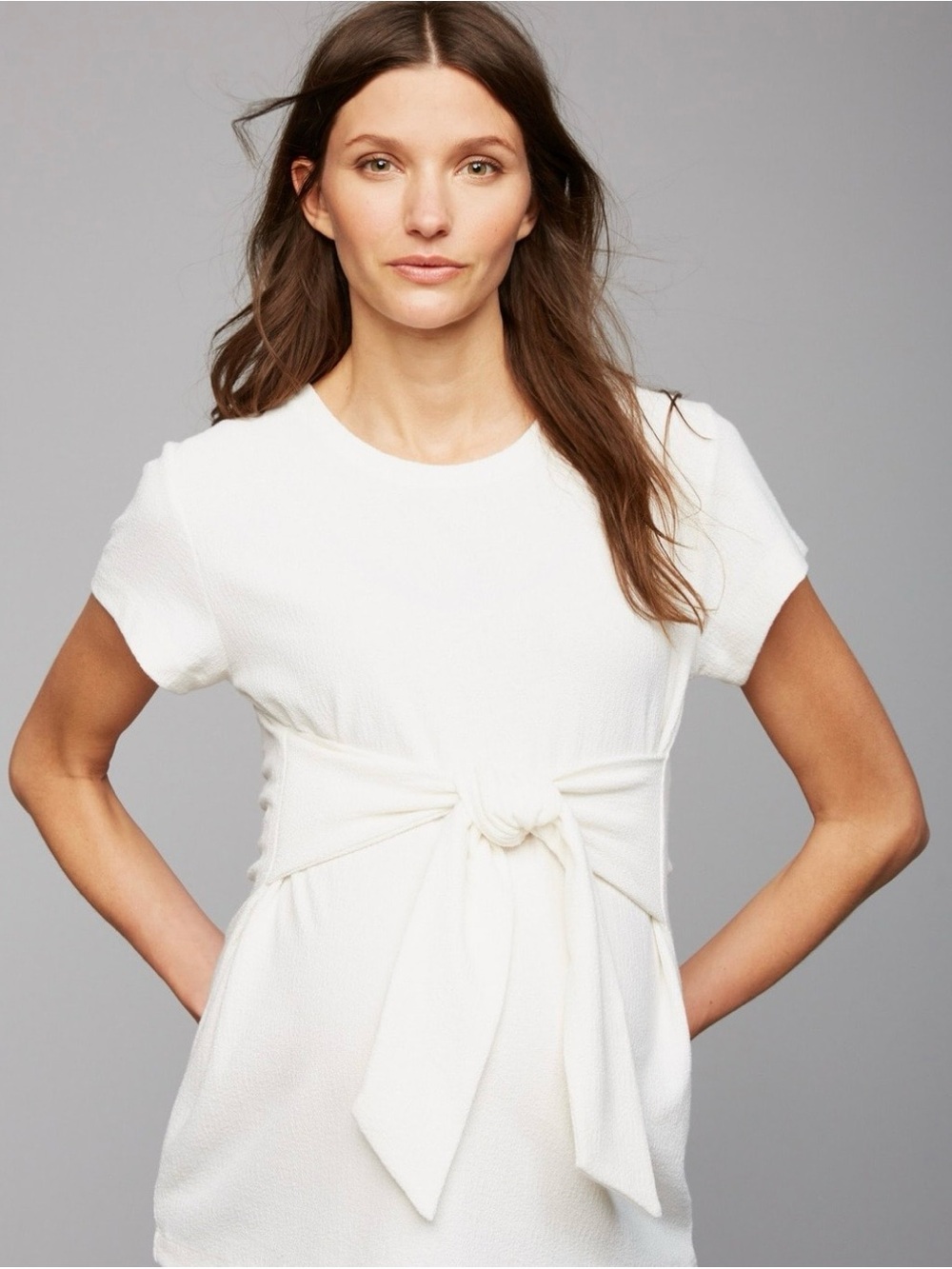 A Pea in the Pod White Tie-Front Short Sleeve Tunic